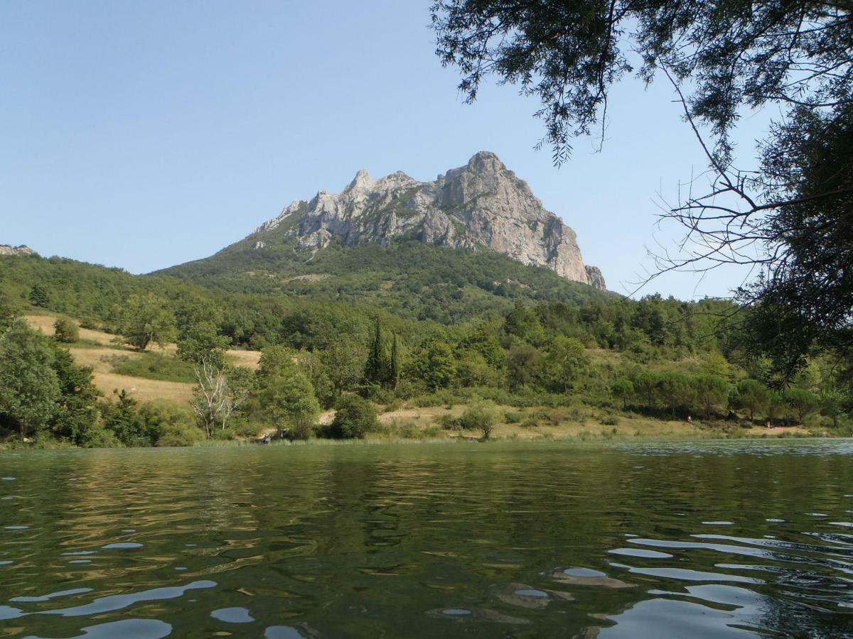 Le Chateau Camps-sur-l'Agly Dış mekan fotoğraf